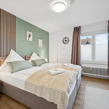 F&d Mit Parkplatz Apartamento
