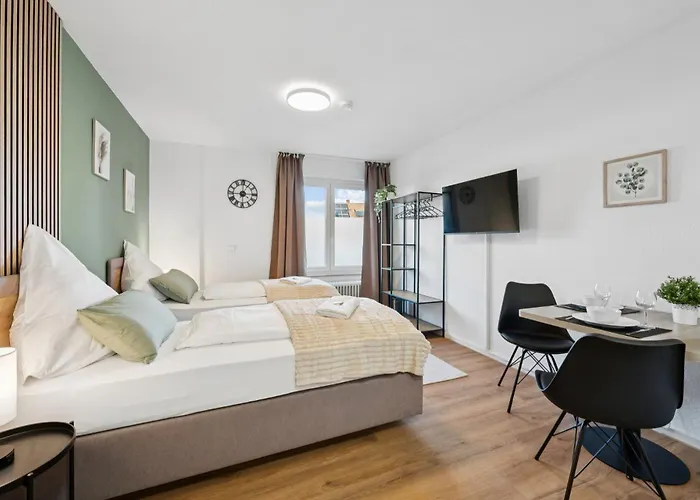 F&d Mit Parkplatz Asperg